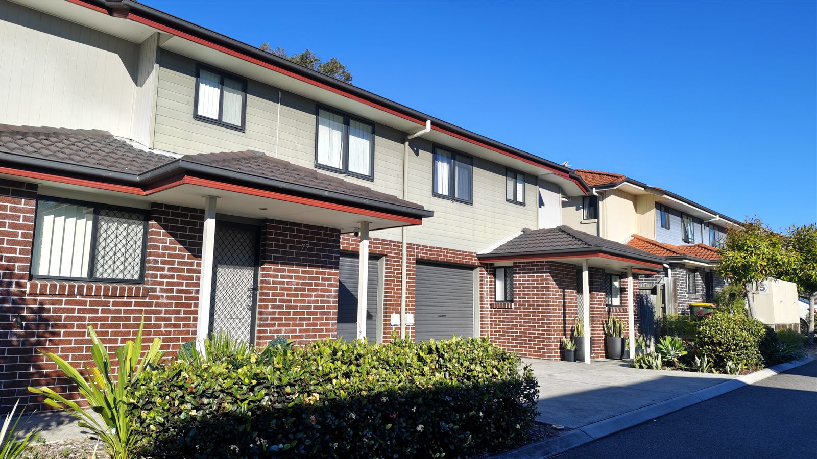 Row of townhouses at AcaciaFields